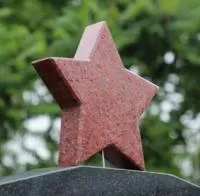 Гранитная звезда на памятник героям ВОВ в Красногвардейском (518406)